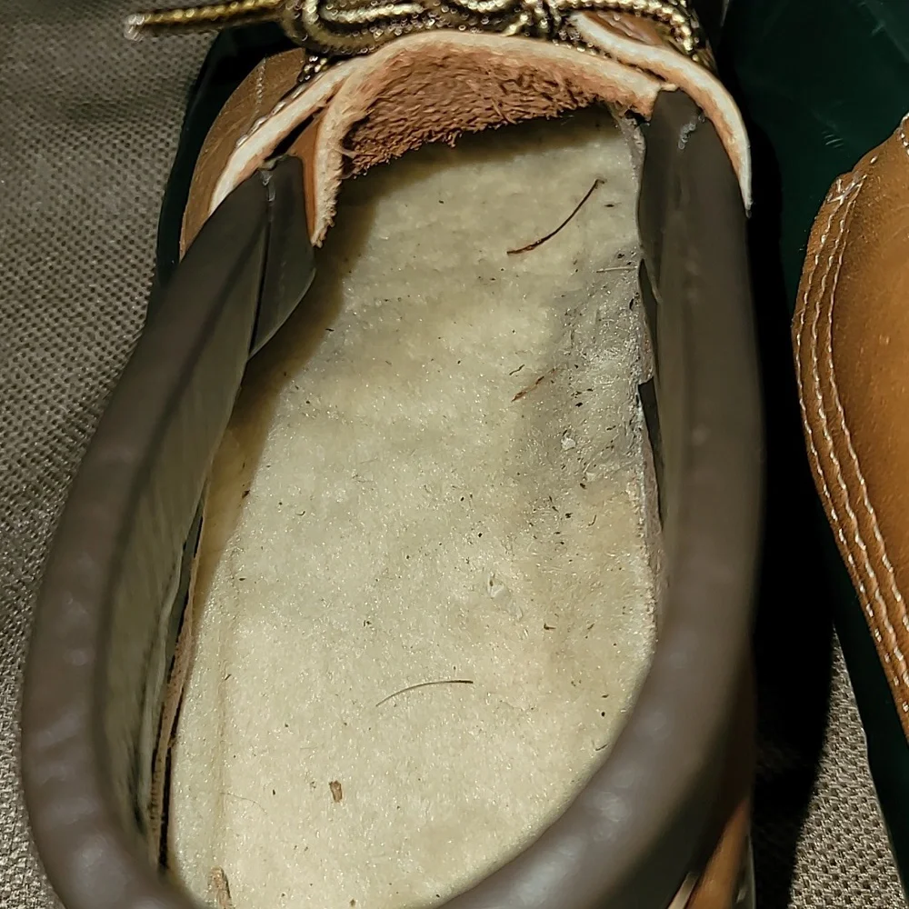 Eddie Bauer classic contrasting